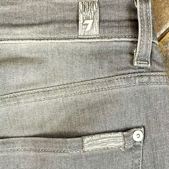 7 For All Mankind Gray Ankle Gwenevere Distressed Jeans 27 - Picture 10 of 10